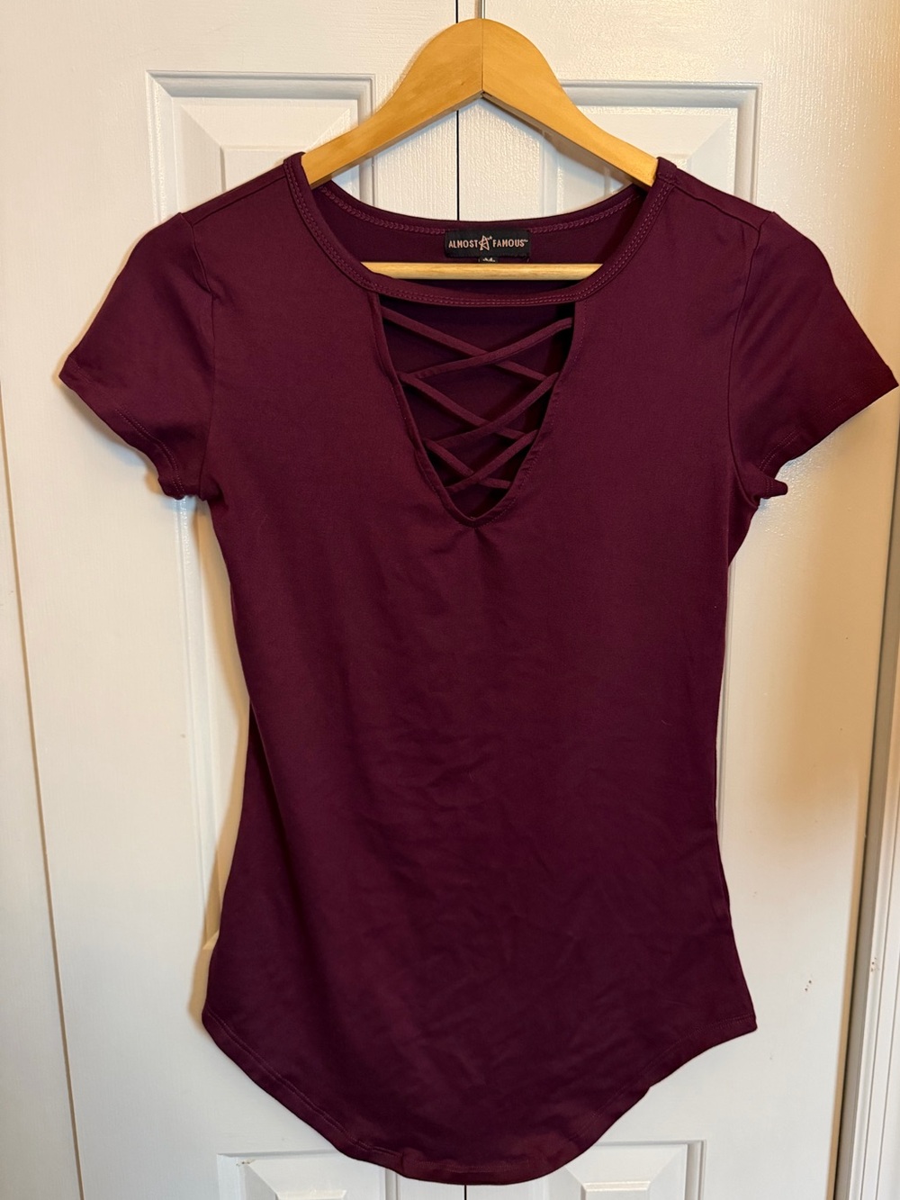 Almost Famous Women's Crisscross V-Neck Short Sleeve Top - Purple